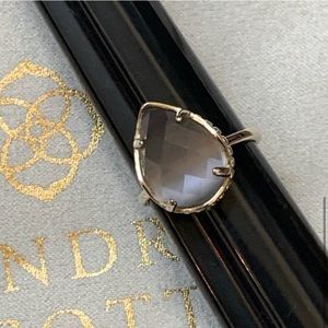 Kendra Scott size 6 ring